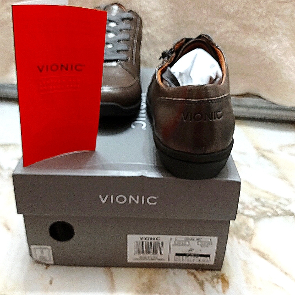 Women's shoes